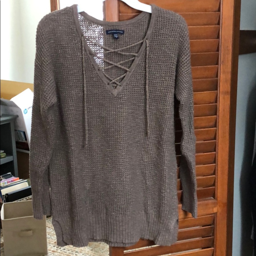 American Eagle v neck lace up sweater